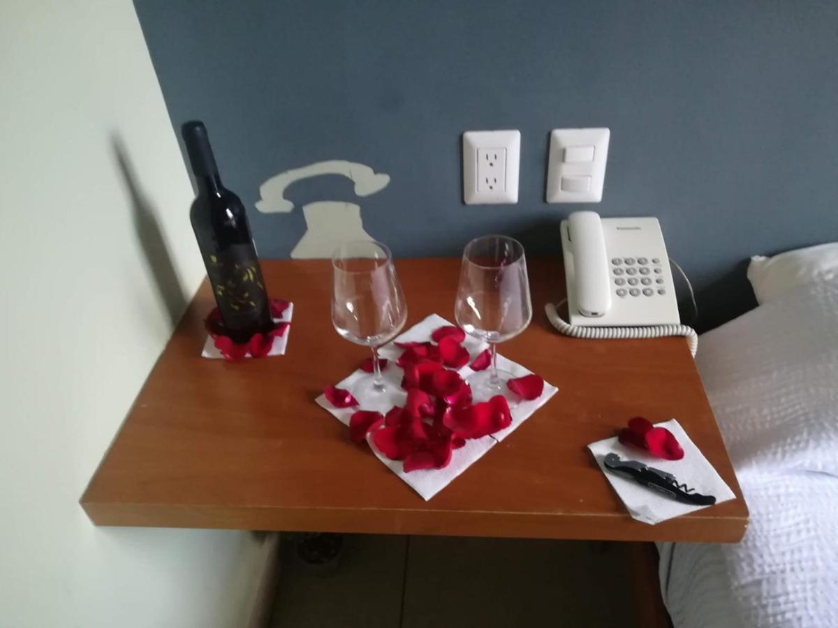 Hotel Plaza Queretaro Ngoại thất bức ảnh