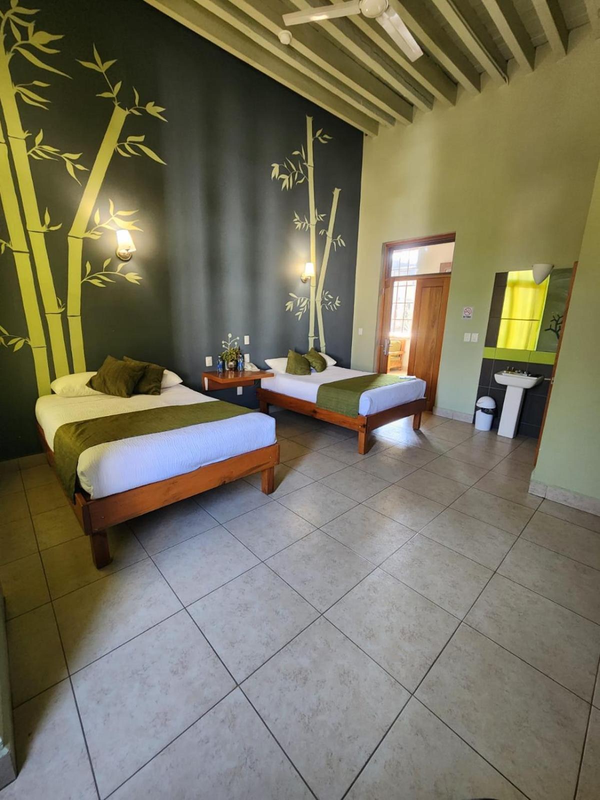 Hotel Plaza Queretaro Ngoại thất bức ảnh