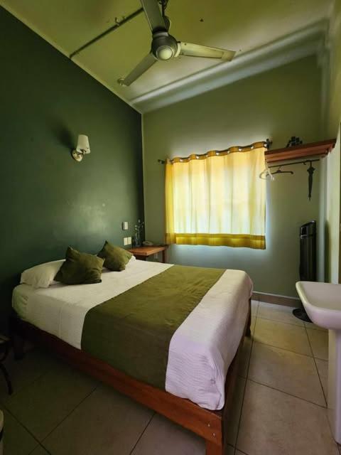 Hotel Plaza Queretaro Ngoại thất bức ảnh